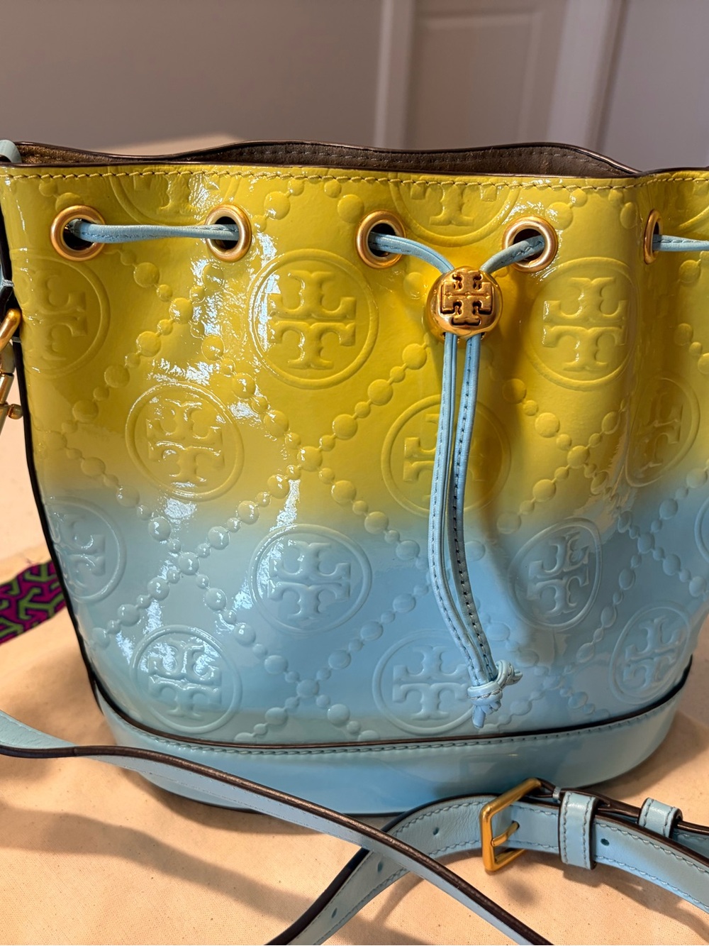 Tory Burch Blue-to-Yellow Ombre Embossed Leather Drawstring Shoulder Bag - Picture 3 of 8